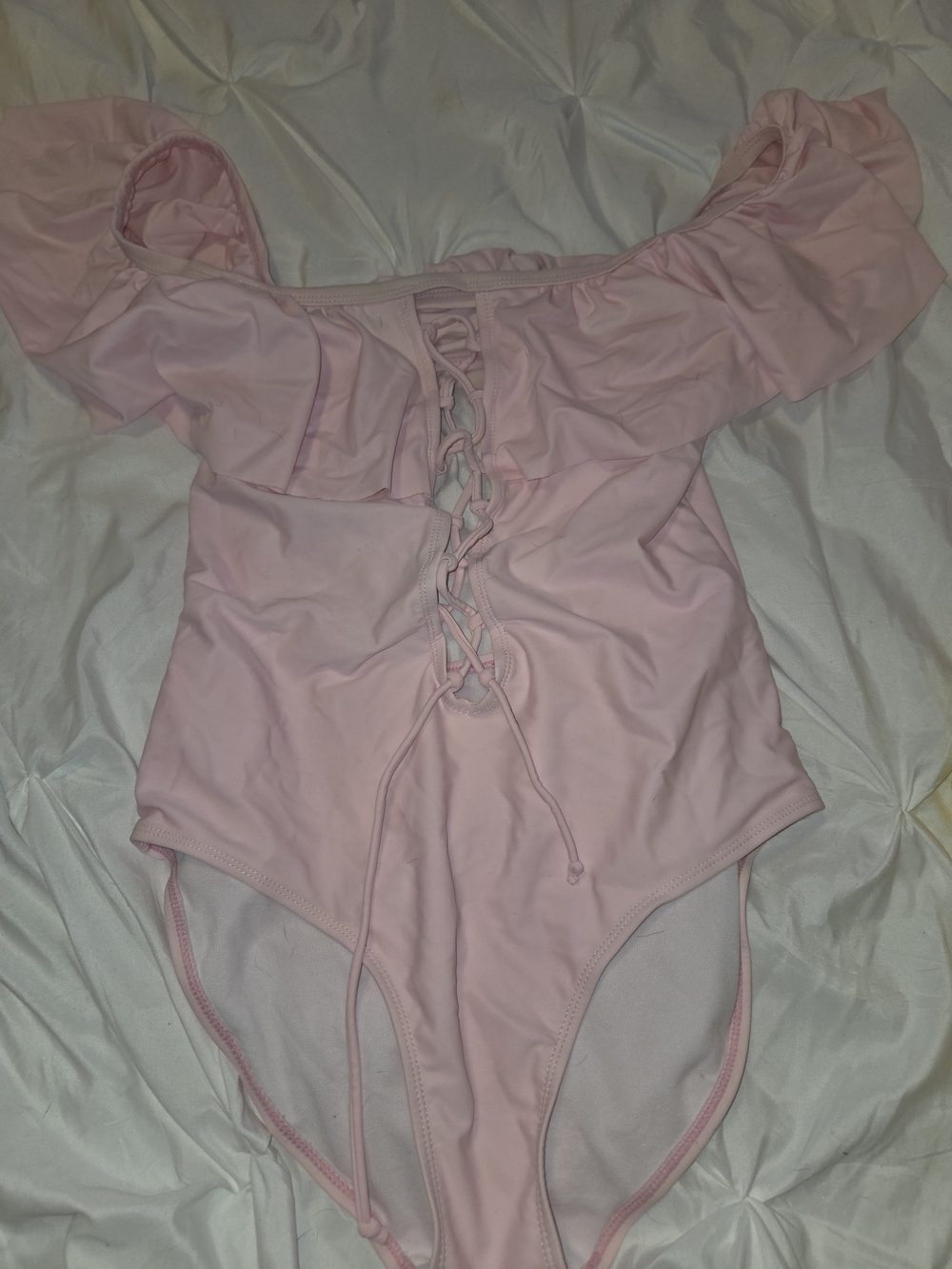 Girls Off-Shoulder One-Piece Swimsuit in Light Pink